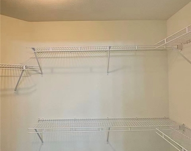 7163 Durango Drive - Photo Thumbnail 11