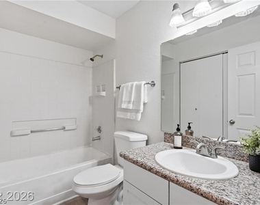 2750 S Durango Drive - Photo Thumbnail 10