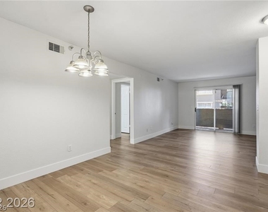 2750 S Durango Drive - Photo Thumbnail 5