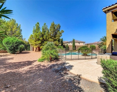 11533 Cantina Terlano Place - Photo Thumbnail 52