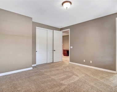 11533 Cantina Terlano Place - Photo Thumbnail 37