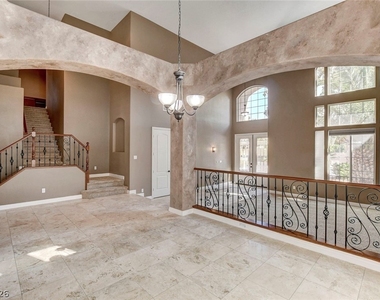 11533 Cantina Terlano Place - Photo Thumbnail 10