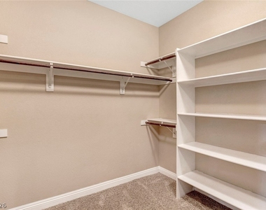 11533 Cantina Terlano Place - Photo Thumbnail 32