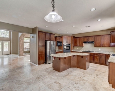 11533 Cantina Terlano Place - Photo Thumbnail 13