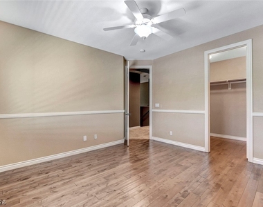 11533 Cantina Terlano Place - Photo Thumbnail 40