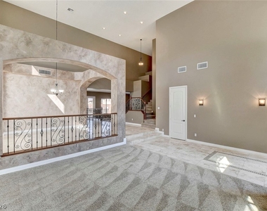 11533 Cantina Terlano Place - Photo Thumbnail 5