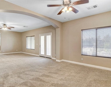 11533 Cantina Terlano Place - Photo Thumbnail 31