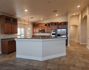 9664 Tapestry Pine Street - Photo Thumbnail 9