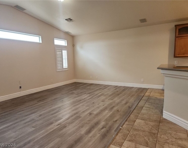 9664 Tapestry Pine Street - Photo Thumbnail 8