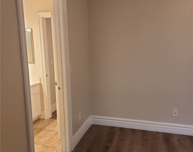 9664 Tapestry Pine Street - Photo Thumbnail 19