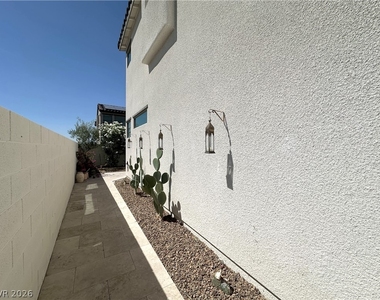 513 Monarch Ridge Court - Photo Thumbnail 24