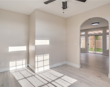 8910 Minsk Court - Photo Thumbnail 29