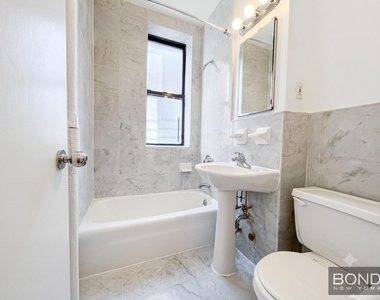 200 Riverside Drive - Photo Thumbnail 6