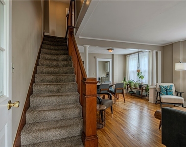 22 Kellogg Street - Photo Thumbnail 3