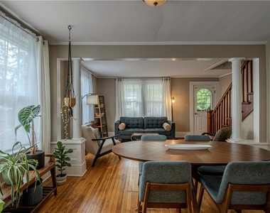 22 Kellogg Street - Photo Thumbnail 12