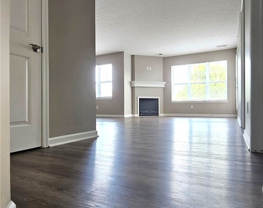 1609 Hill Park Court - Photo Thumbnail 30