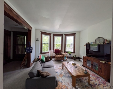 59 Lisbon Avenue - Photo Thumbnail 3