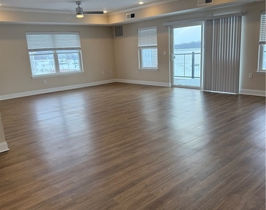 624 River Road - Photo Thumbnail 2