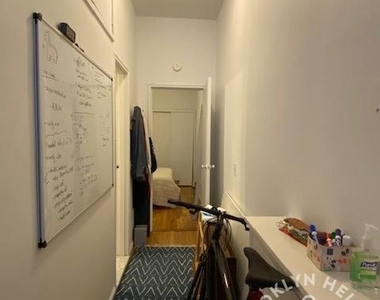 211 Clinton St. - Photo Thumbnail 3