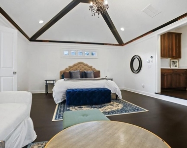 175 Sampson Street - Photo Thumbnail 16