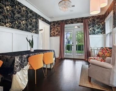 175 Sampson Street - Photo Thumbnail 9