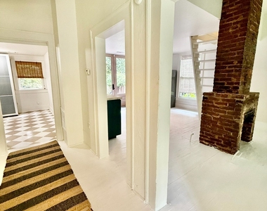 630 Woodward Avenue Se - Photo Thumbnail 7