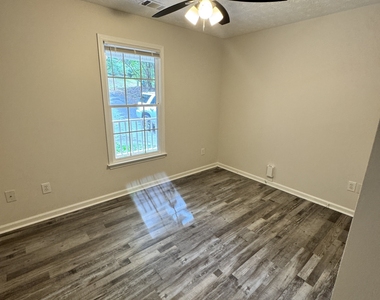 39 Royal Oaks Lane - Photo Thumbnail 7