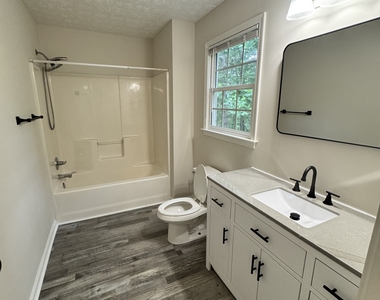39 Royal Oaks Lane - Photo Thumbnail 5
