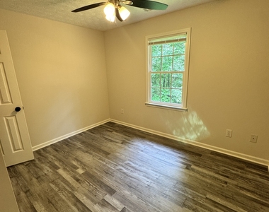 39 Royal Oaks Lane - Photo Thumbnail 9
