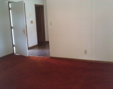 565 Womack Road - Photo Thumbnail 2