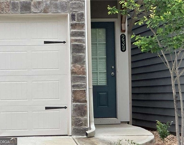 239 Turner Lane - Photo Thumbnail 32