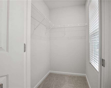 239 Turner Lane - Photo Thumbnail 21