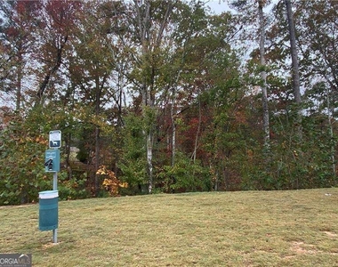 239 Turner Lane - Photo Thumbnail 31