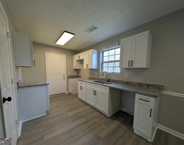 136 Tuscany Lane - Photo Thumbnail 1
