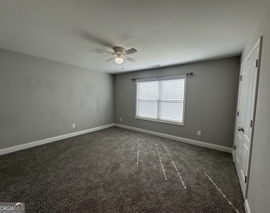 1270 Binghampton Circle - Photo Thumbnail 13