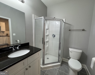 1270 Binghampton Circle - Photo Thumbnail 9