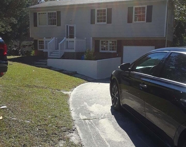10527 Thrasher Road - Photo Thumbnail 3
