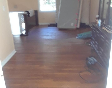 10527 Thrasher Road - Photo Thumbnail 9