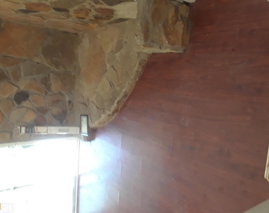 10527 Thrasher Road - Photo Thumbnail 26