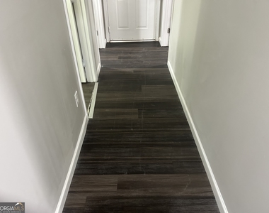5035 Highland Hills Parkway Parkway - Photo Thumbnail 20