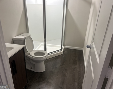 5035 Highland Hills Parkway Parkway - Photo Thumbnail 19
