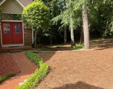 5035 Highland Hills Parkway Parkway - Photo Thumbnail 1