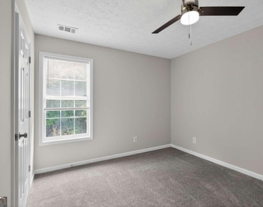 625 Harbor Bay Drive - Photo Thumbnail 11