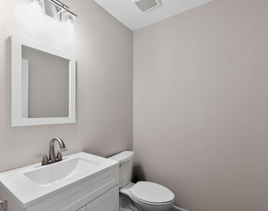 625 Harbor Bay Drive - Photo Thumbnail 9