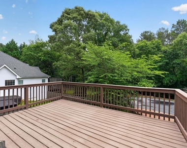 625 Harbor Bay Drive - Photo Thumbnail 20