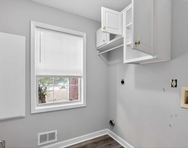 625 Harbor Bay Drive - Photo Thumbnail 19