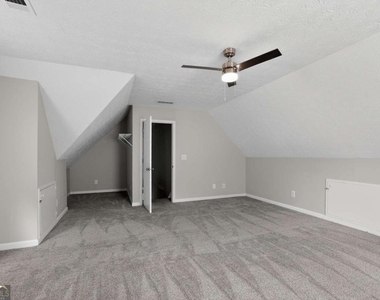 625 Harbor Bay Drive - Photo Thumbnail 17
