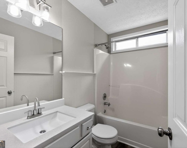 625 Harbor Bay Drive - Photo Thumbnail 15