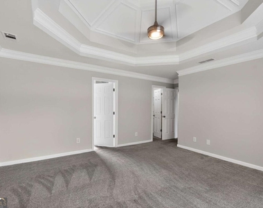 625 Harbor Bay Drive - Photo Thumbnail 10