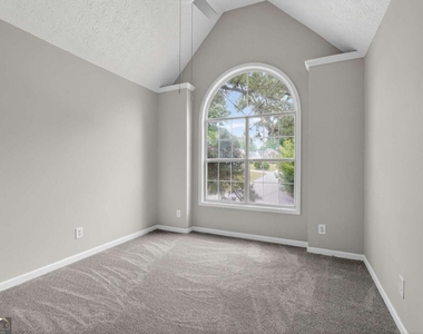 625 Harbor Bay Drive - Photo Thumbnail 18
